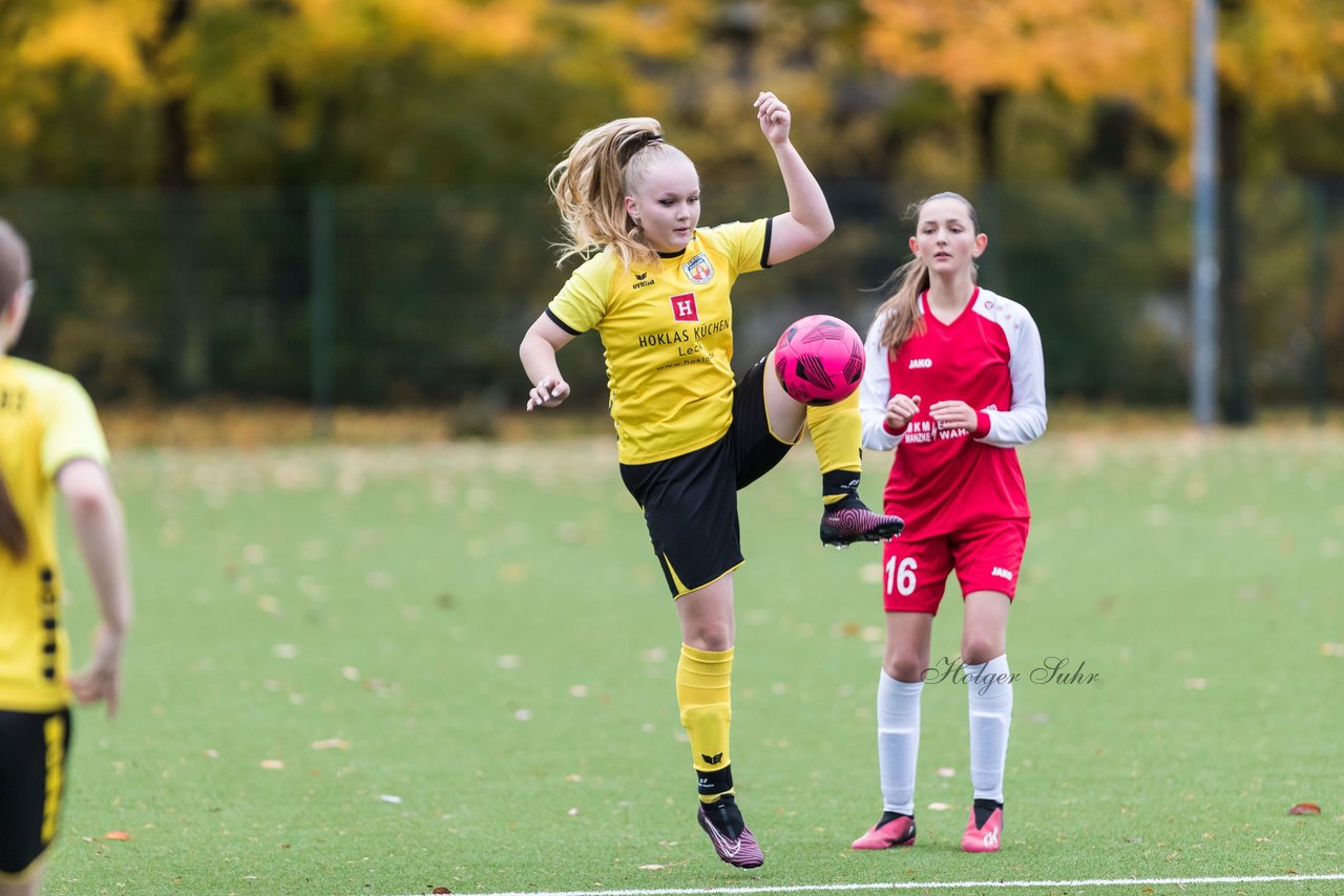 Bild 255 - wBJ SV Wahlstedt - SV Frisia 03 Risum-Lindholm : Ergebnis: 1:2